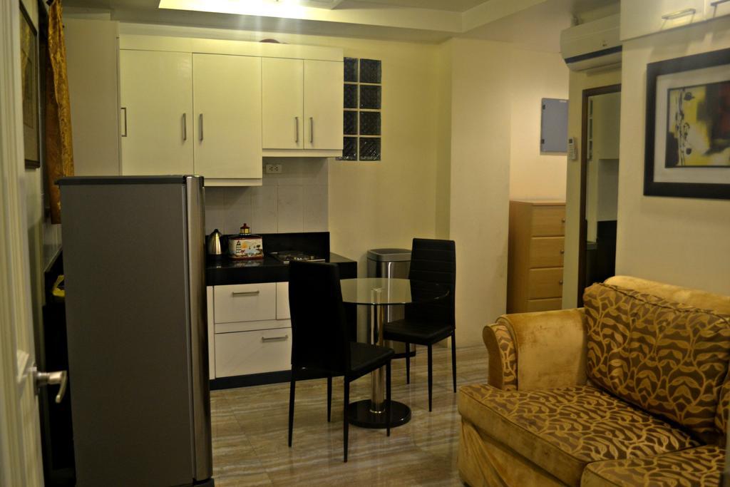 Avalu Residences San Pedro Makati Exterior foto